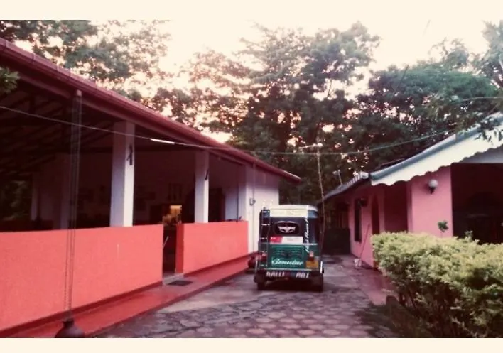 Kandalama Hostel Dambulla