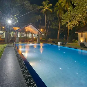 4* Resort Athena By Seedevi
